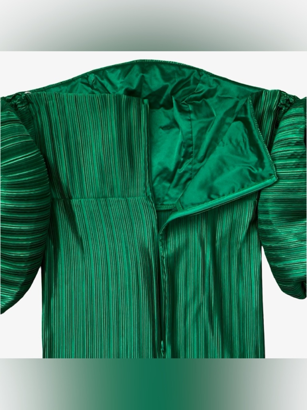 L'IDEE Sirene Plissé Off-Shoulder Puff-Sleeve Column Dress Emerald Green 10 NWT - Picture 9 of 16